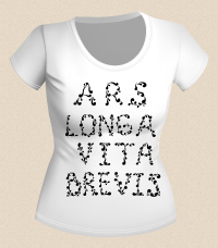 Женская футболка ars longa vita brevis